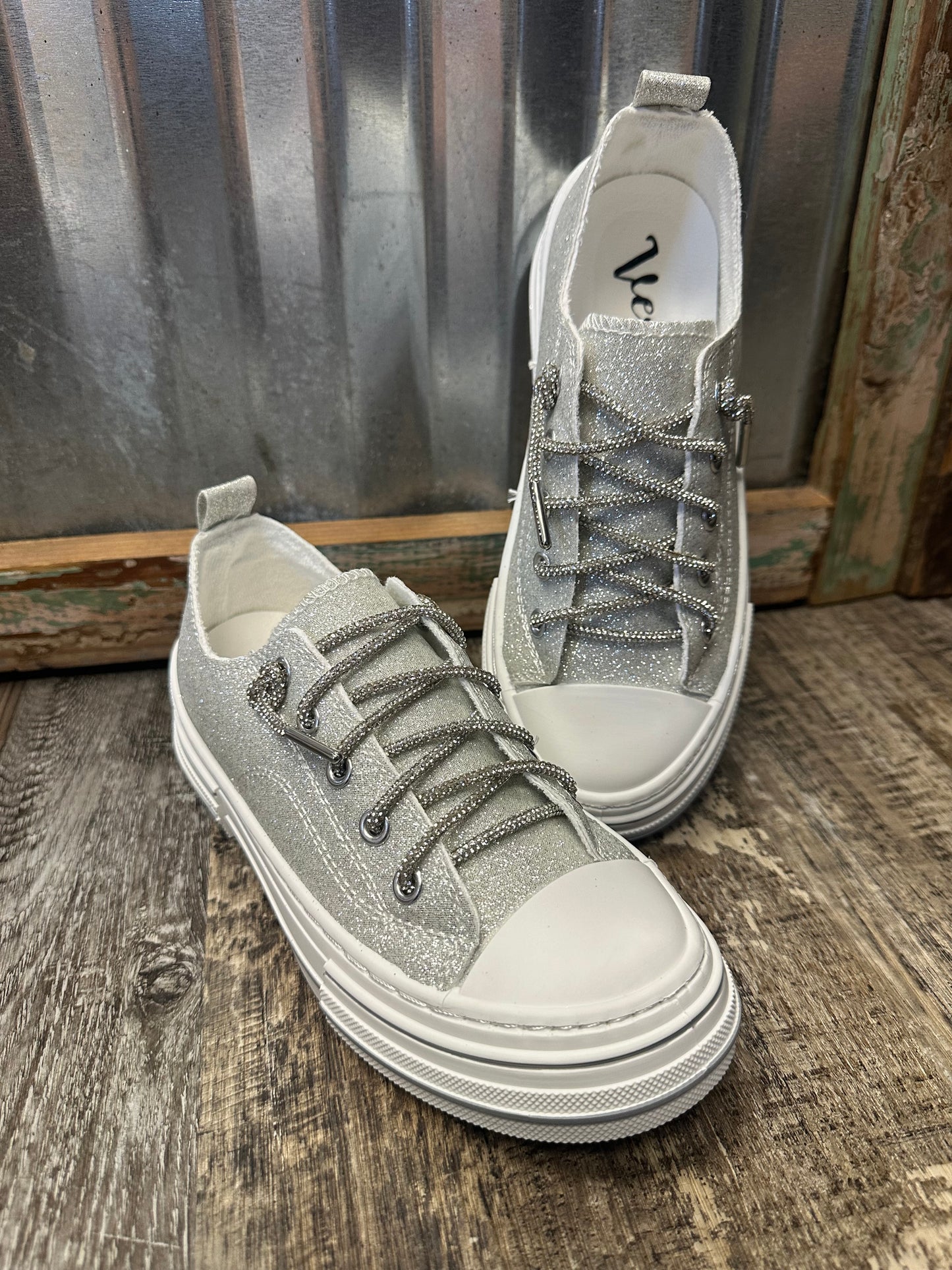 Aman Glitter Sneaker