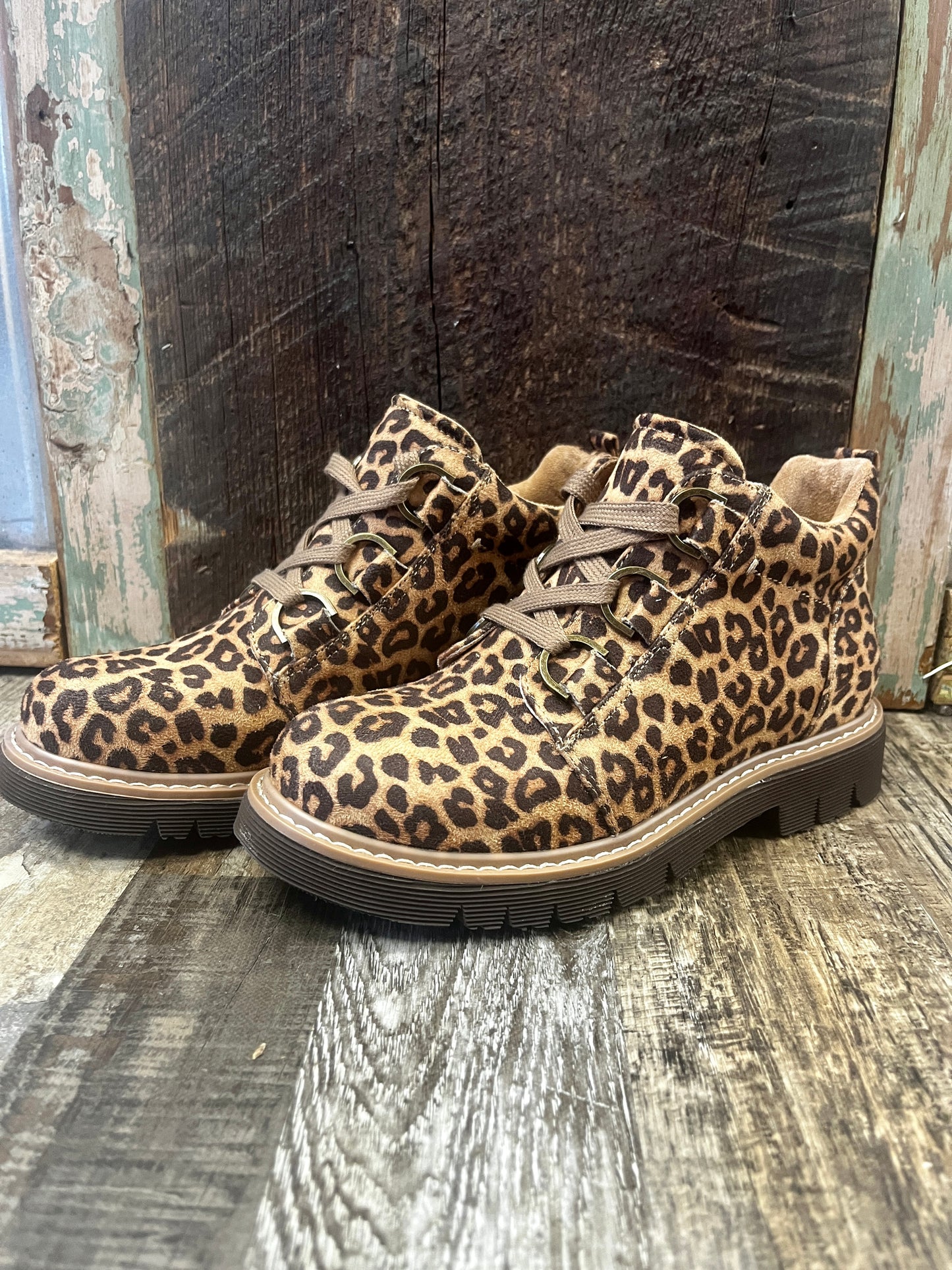 Corky's Campfire Leopard