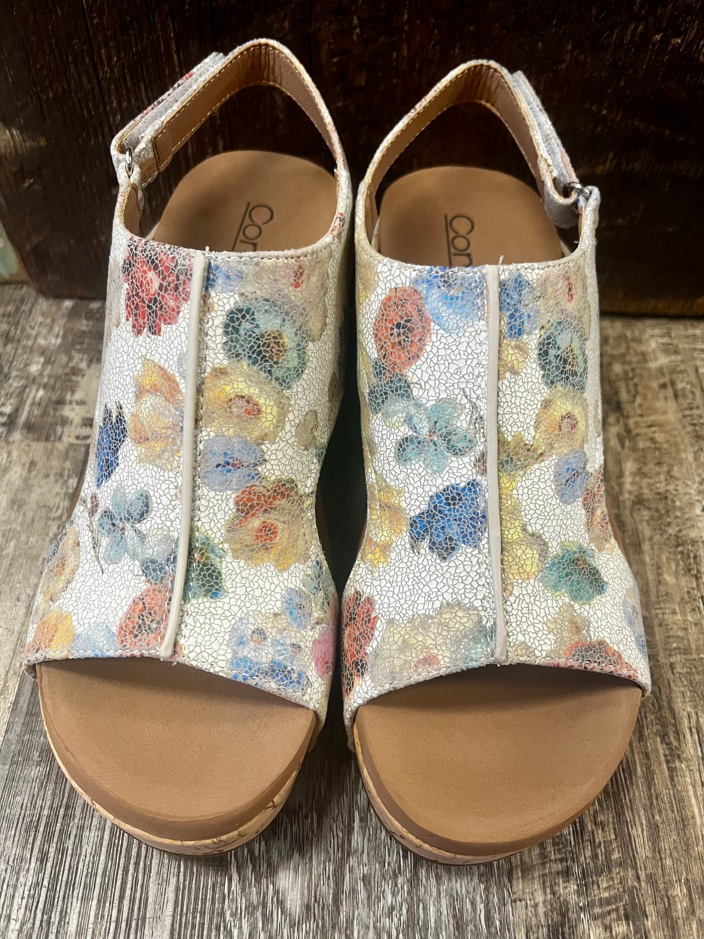 Corky's Carley Putty Washed Flower