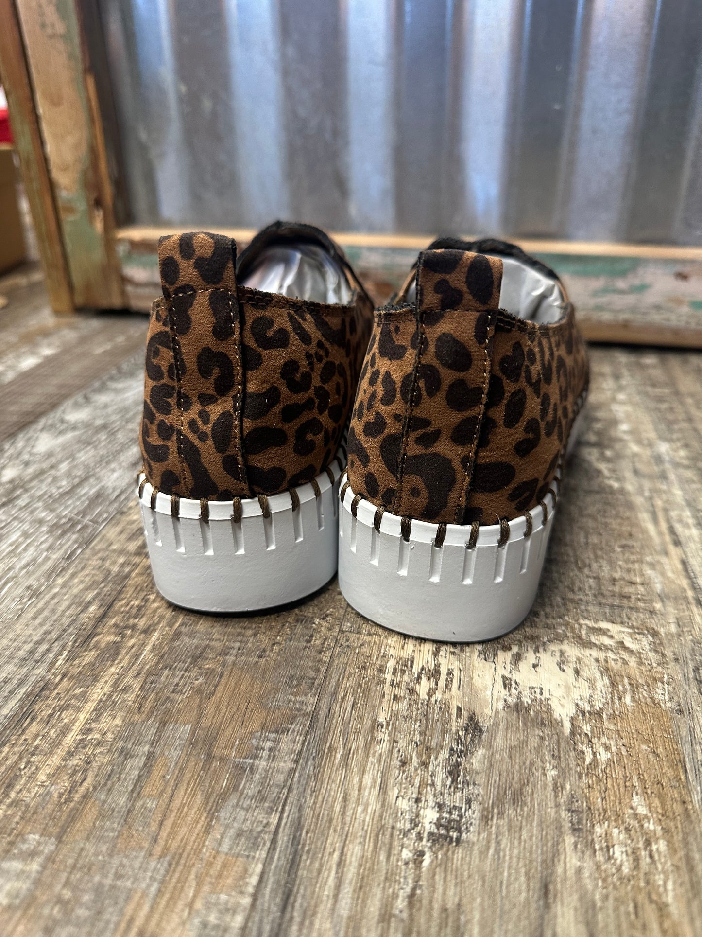 Very G Sandra Slip On