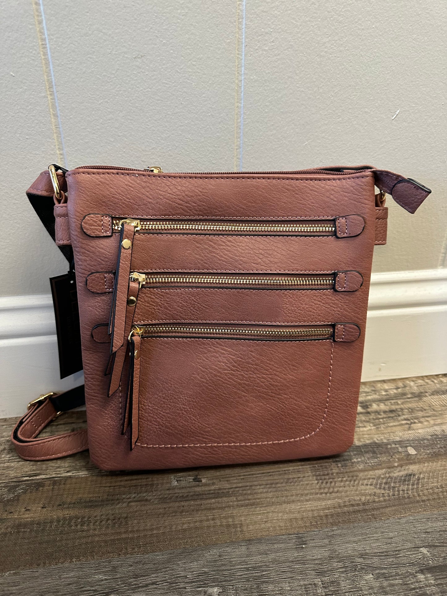 The Packing Handbag