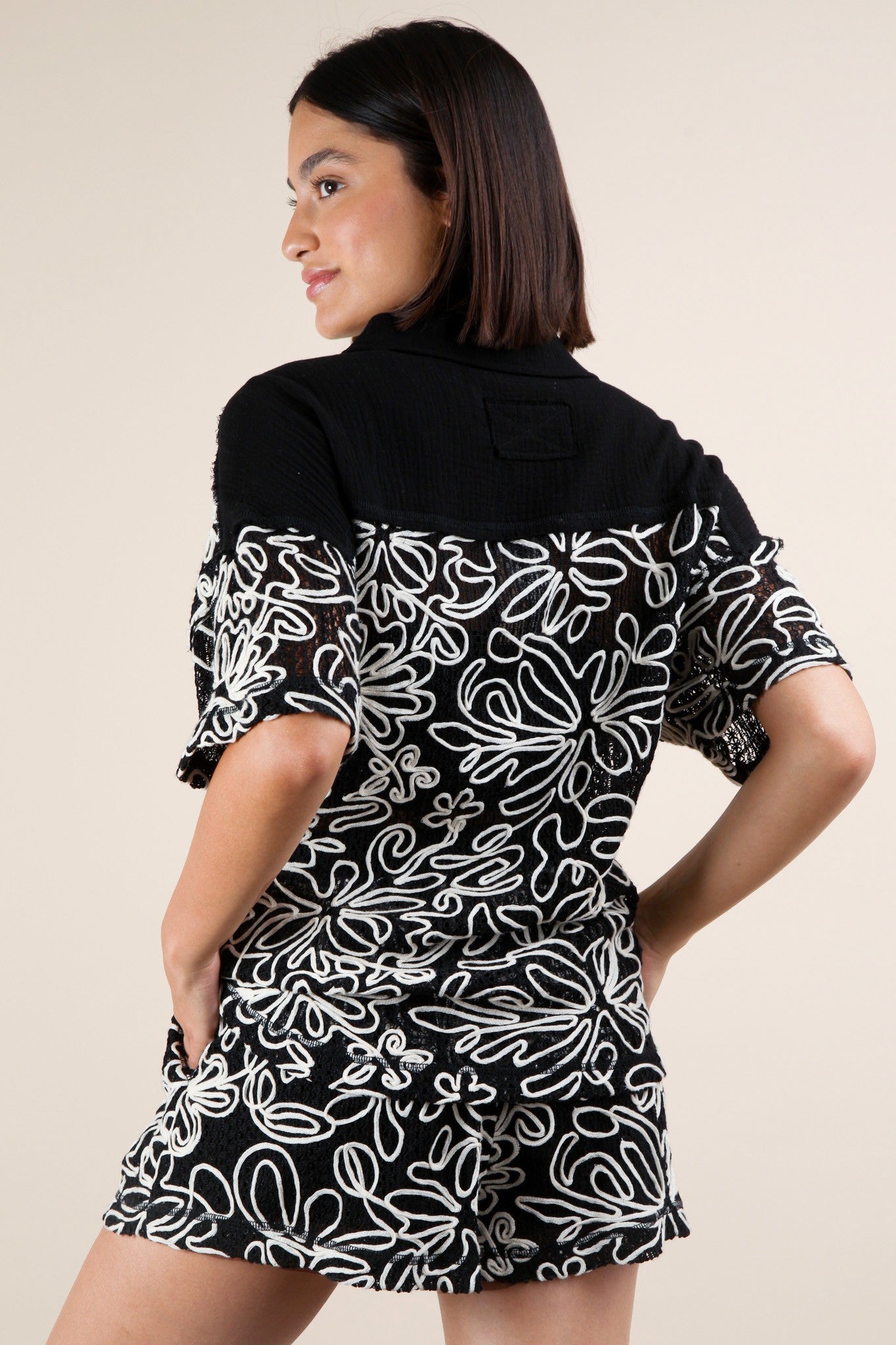 Black Floral Set