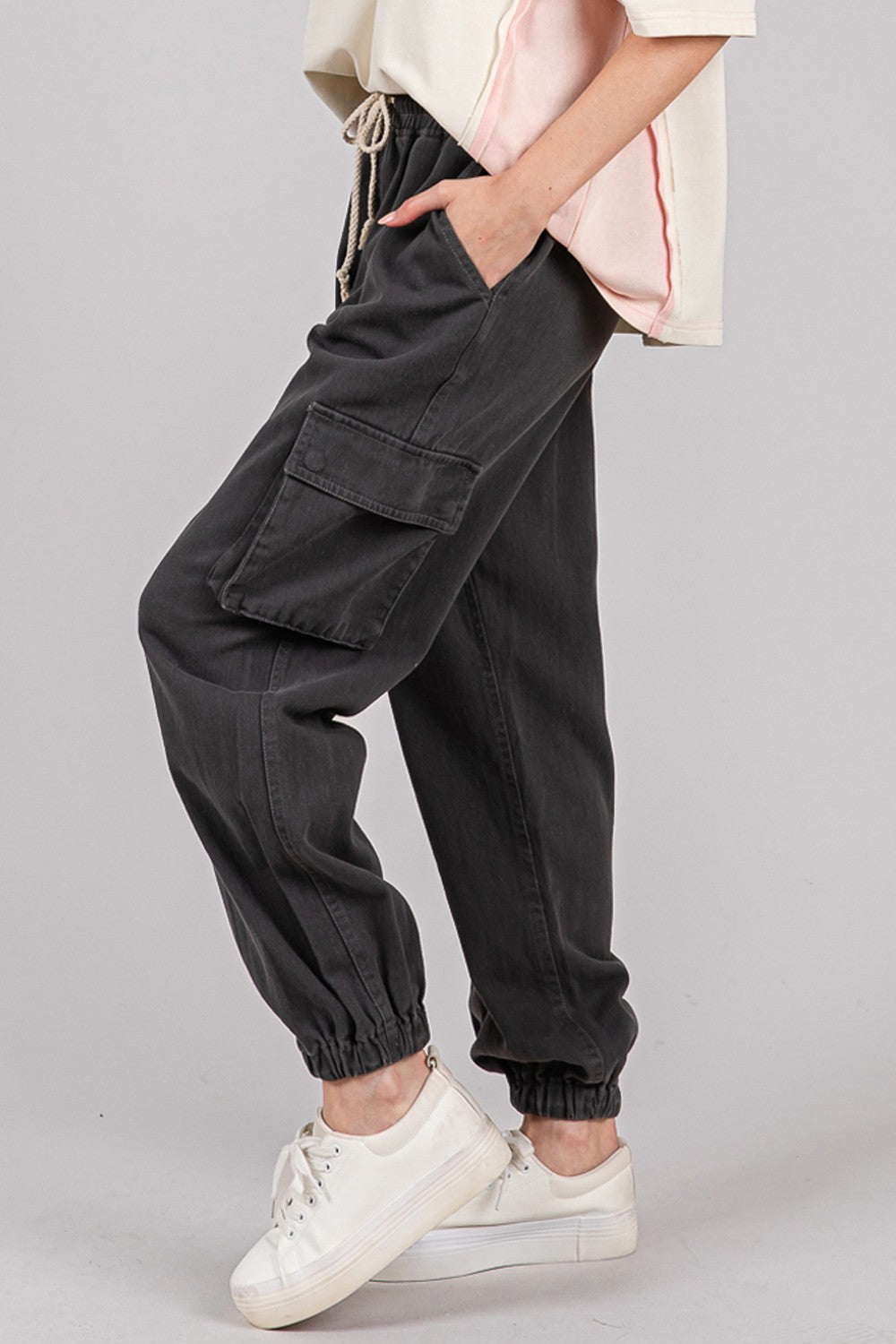 Sage & Fig Cargo Joggers