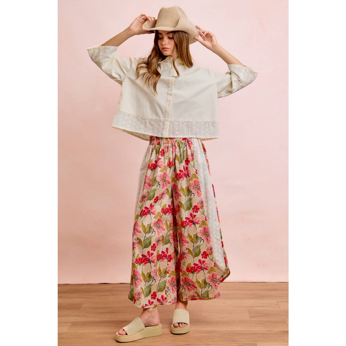 Floral & Eyelet Wide Leg Pant