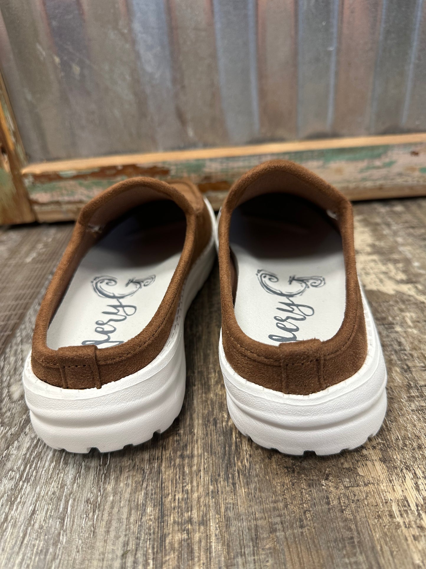 Very G Brisas Slip on
