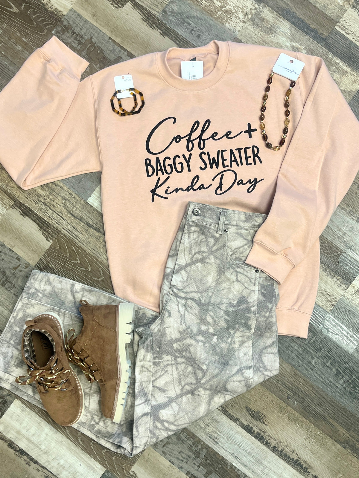 Coffee & Baggy Sweatshirt