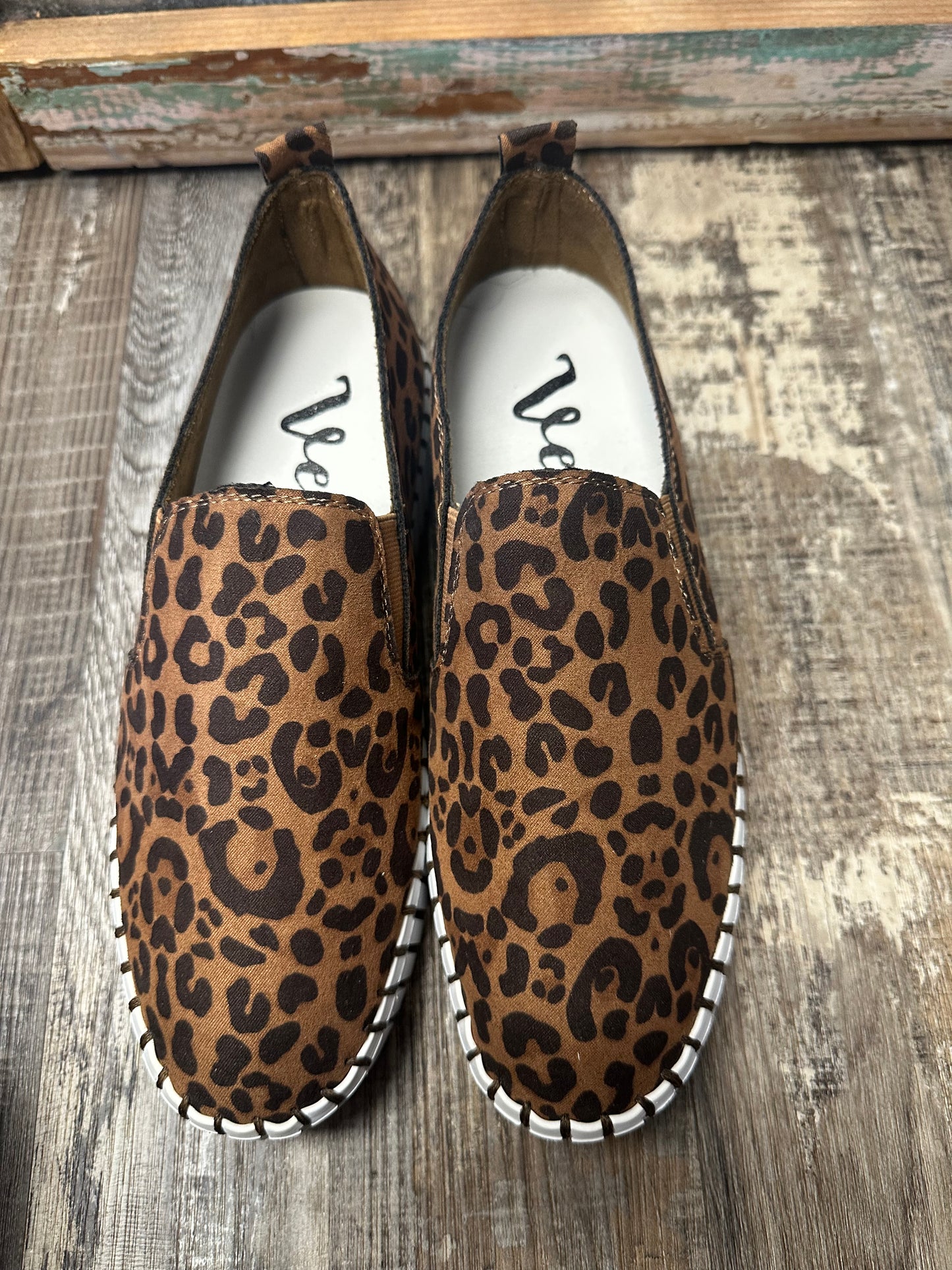Very G Sandra Slip On