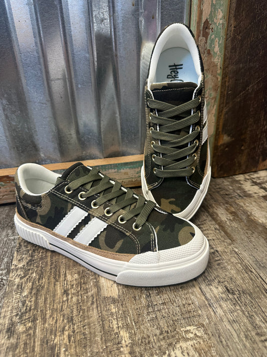 Corky's Camo That's Her Sneaker